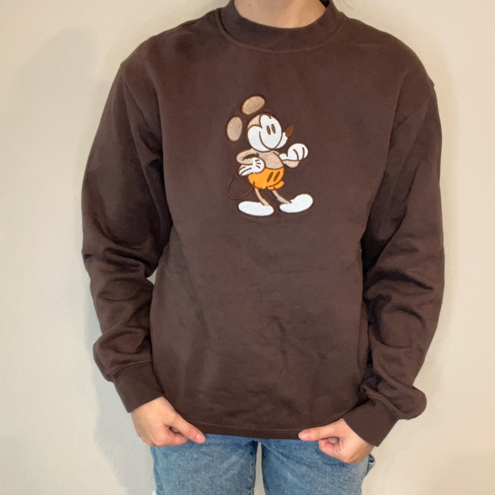 Super cute brown disney sweatshirt